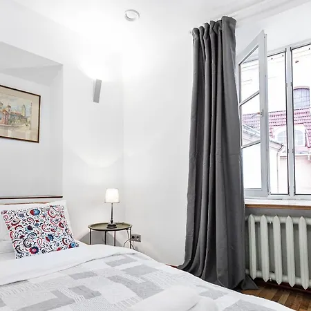 Saint Ignoto Bright And Cosy By Reside Baltic *