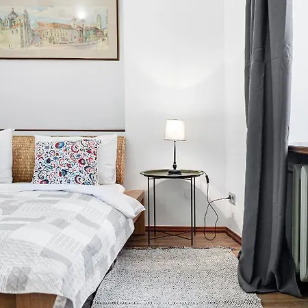 Saint Ignoto Bright And Cosy By Reside Baltic *